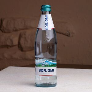 Минеральная вода Borjomi