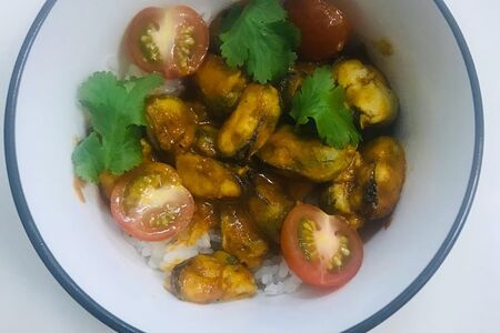 Мидии в соусе Том ям