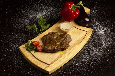 Стейк из свинины
