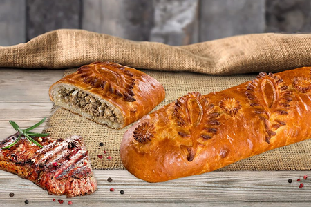 Пирог с мясом