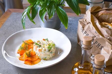 Оливье со слабосоленым лососем