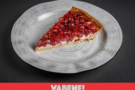 Пирог с земляникой