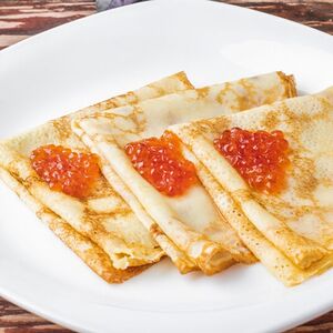 Блинчики с красной икрой