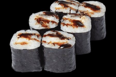 Ролл Маки с угрём