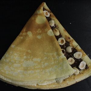 Բլիթ նուտելայով և պնդուկով