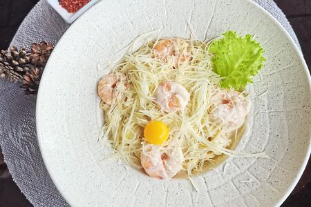 Феттуччине с креветками