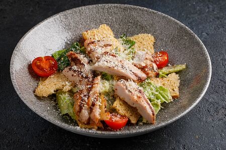 Цезарь с цыпленком