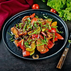 Курица с овощами в соусе терияки