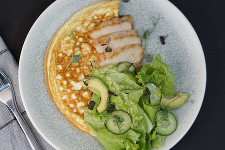 Омлет с куриным филе су-вид