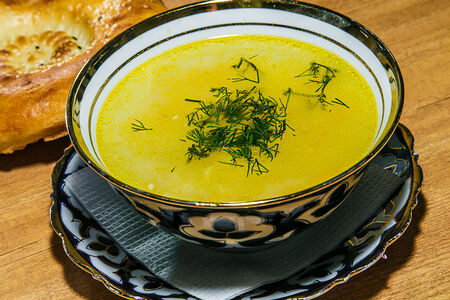 Куриный суп с домашней лапшой