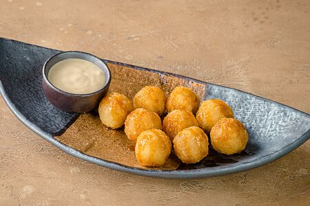 Сырные шарики