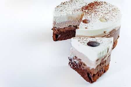 Три шоколада