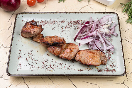 Шашлык из cвинoй шейки