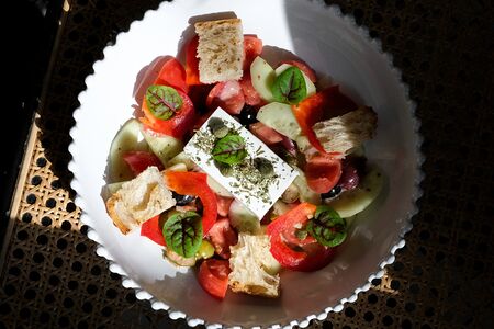 Салат Фета, томаты, каламата