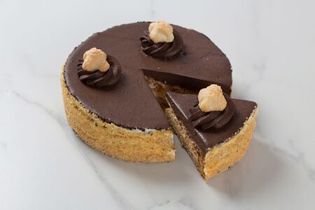 Мини-торт Ореховый даккуаз