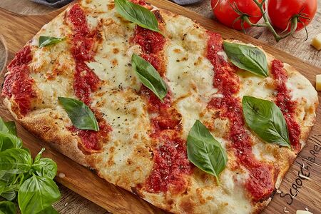 Пицца римская Маргарита