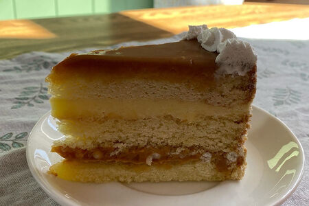 Торт ванильно-карамельный