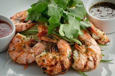 Тигровые креветки гриль