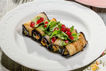 Рулетики из баклажанов