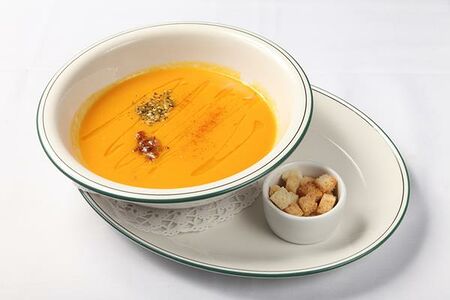 Тыквенный суп с беконом и Кайенским перцем 1/2 порции