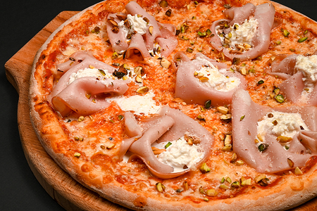 Пицца Мартаделла страчателла 30 см