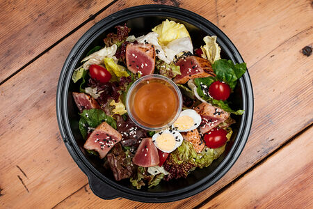 Со свежим тунцом