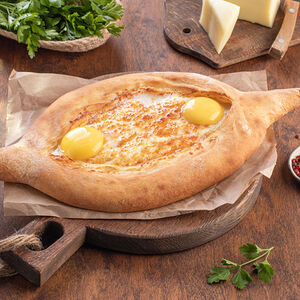 Хачапури по-аджарски большой