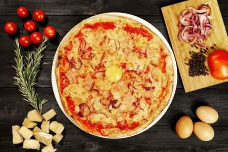 Пицца карбонара