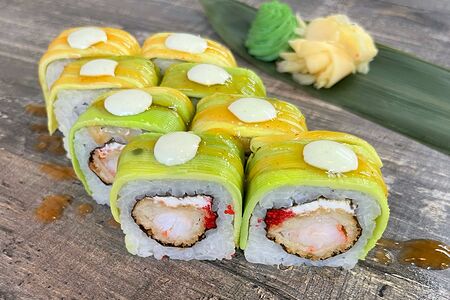 С креветкой темпура и авокадо