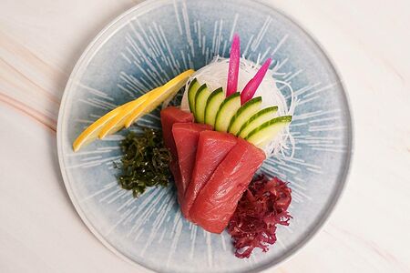 Сашими Тунец