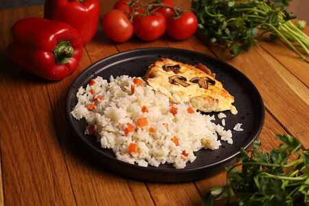 Рис с овощами (морковь, лук) 200г