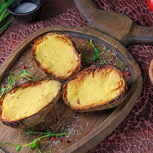 Картофель, печенный в углях