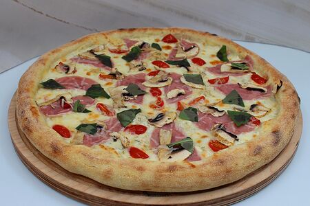 Пицца Прошутто