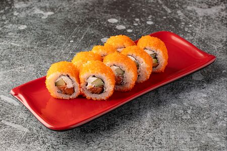 Ролл Филадельфия с тобико 