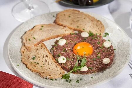 Тартар из мраморной говядины