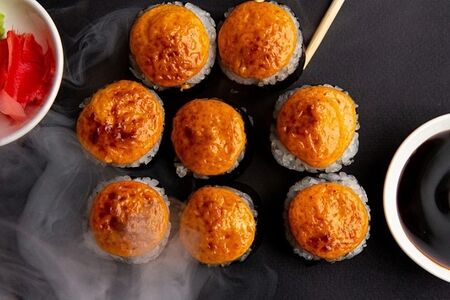 Запечённый ролл Филадельфия лайт