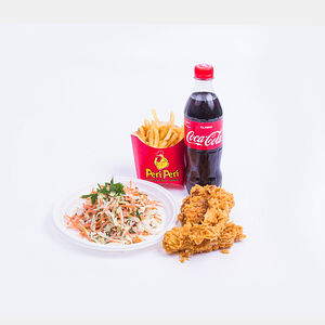 Салат коул слоу, стрипсы, крылья, напиток, фри
