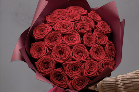15 Роз Красный Ред наоми
