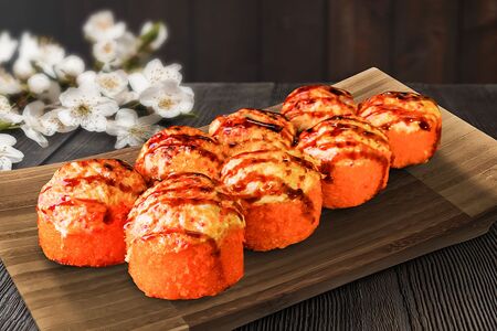 Запеченный ролл с курицей