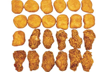 Комбо из крыльев и наггетсов