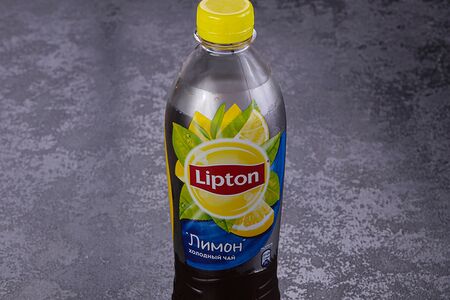 Холодный черный чай Lipton