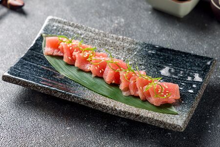 Тунец Тирадито