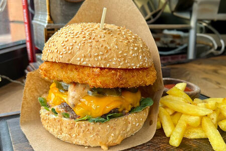 Бургер сырный Треш