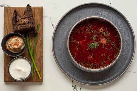 Борщ с говяжьим брискетом