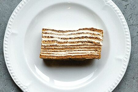 Медовик Capito