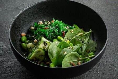 Чукка с цитрусовыми огурцами