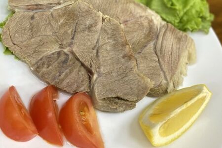 Говядина отварная