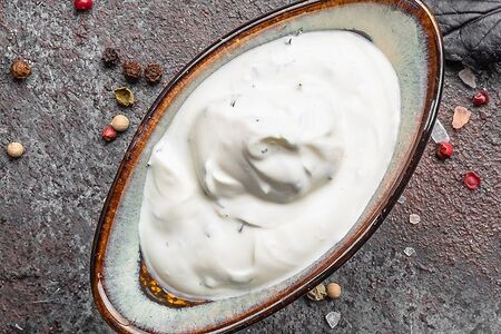 Сметанно-чесночный соус