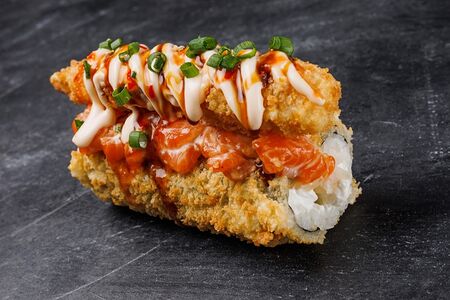 Ролл-дог с лососем