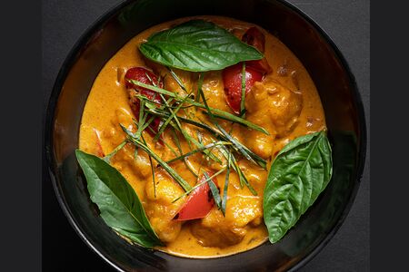Пананг карри с курицей и овощами